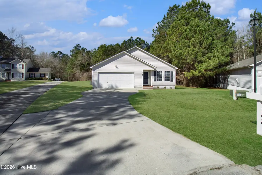 142 Constitution Avenue, Jacksonville, NC 28540 - #2
