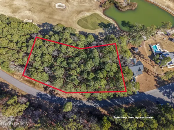 247 Kilmarlic Club Drive, Powells Point, NC 27966