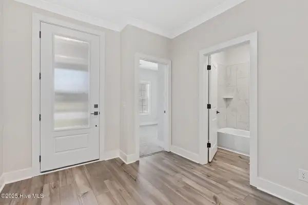 146 Umbrella Palm Drive, Hampstead, NC 28443