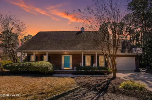 200 Greenwich Lane, Wilmington, NC 28409