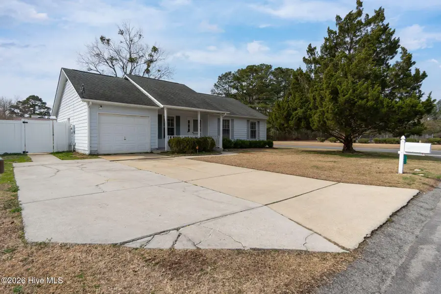 300 Quail Ridge Road, Jacksonville, NC 28546 - #3