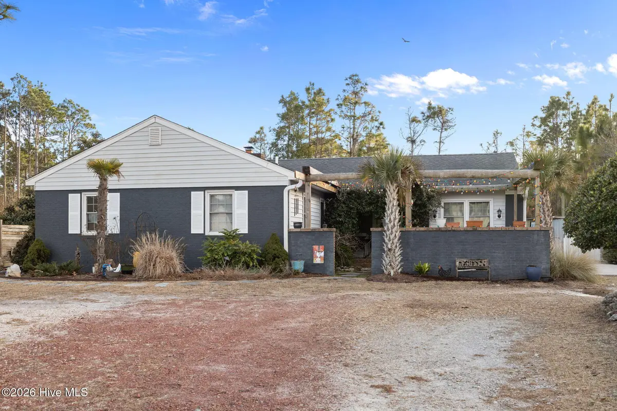 713 James Drive, Newport, NC 28570 - #1