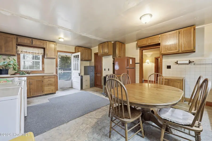 2407 Peartree Road, Elizabeth City, NC 27909 - #3