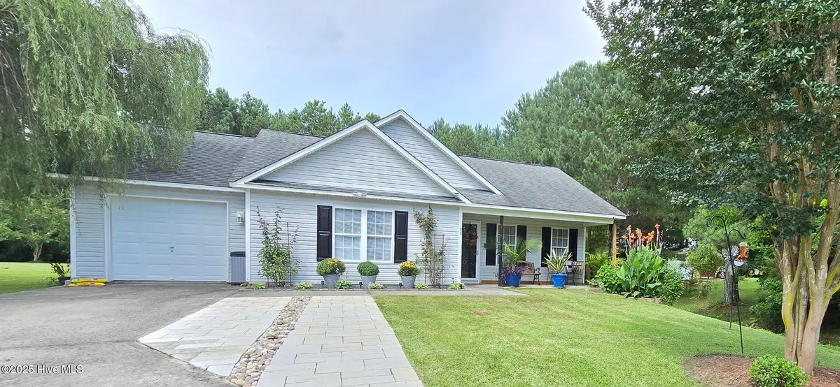 108 Willowbend Drive, Burgaw, NC 28425 - #1