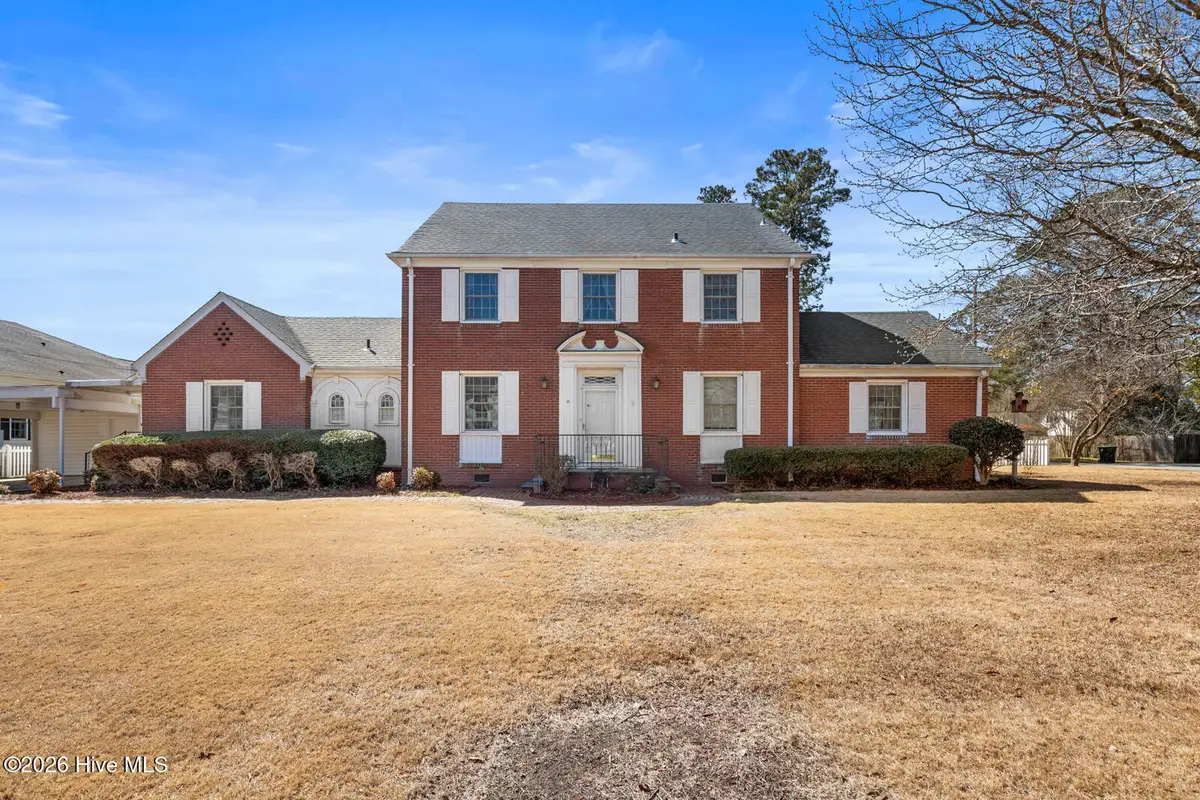 201 E Hargett Street, Richlands, NC 28574 - #1