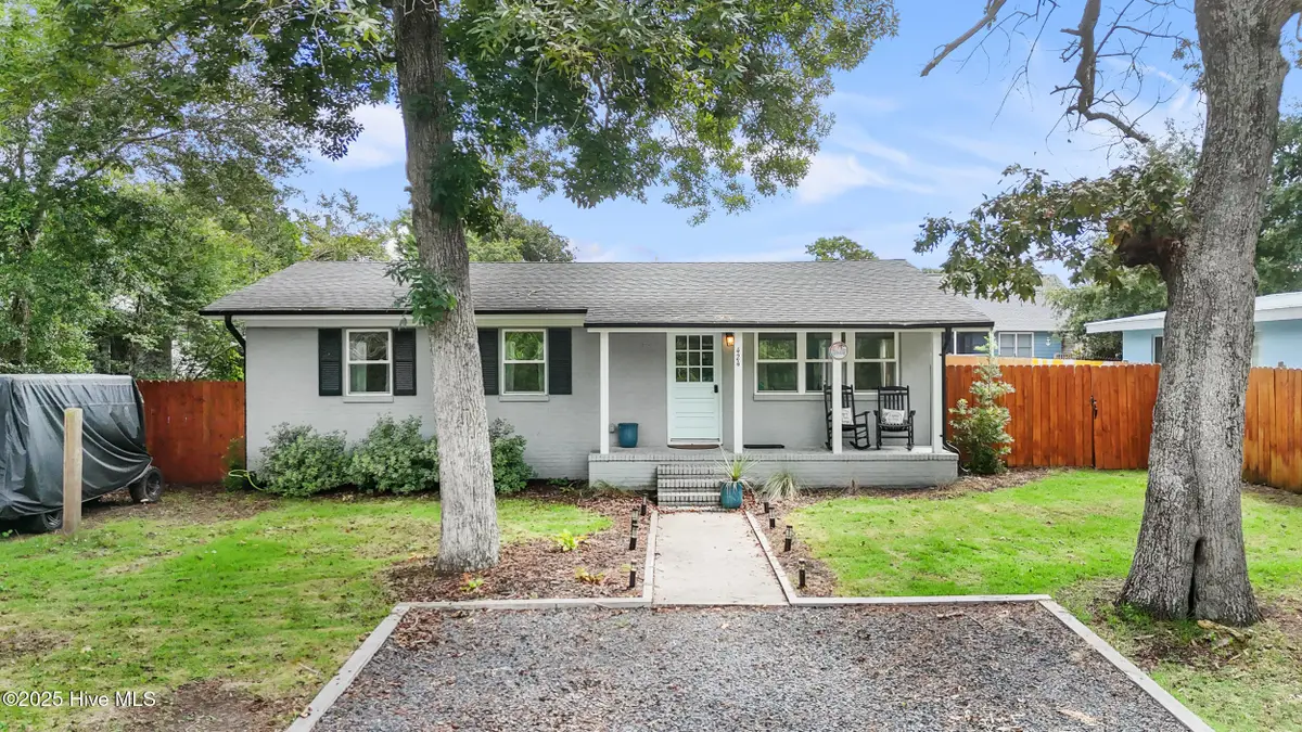 424 Keziah Street, Oak Island, NC 28465 - #1