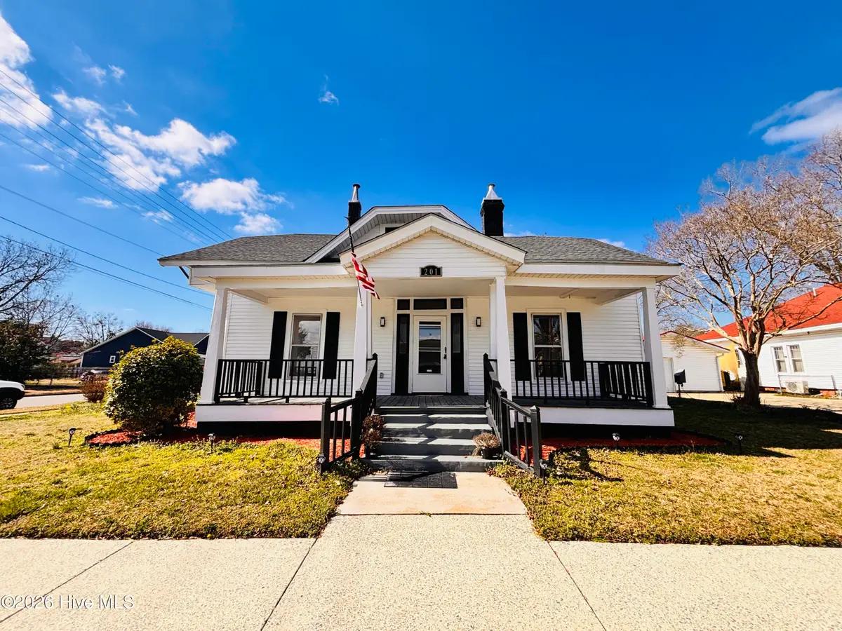 201 N Massey Street, Selma, NC 27576 - #1