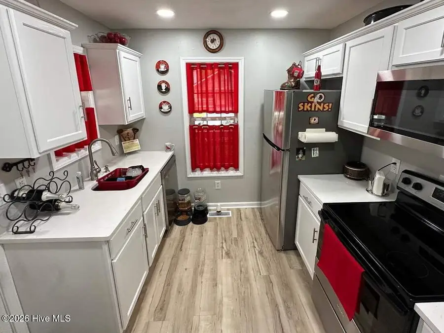 19 Montgomery Avenue, Wilmington, NC 28405 - #2