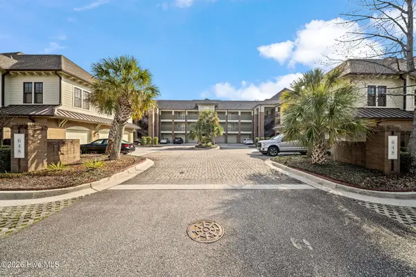 648 Village Park Drive #Unit 302, Wilmington, NC 28405