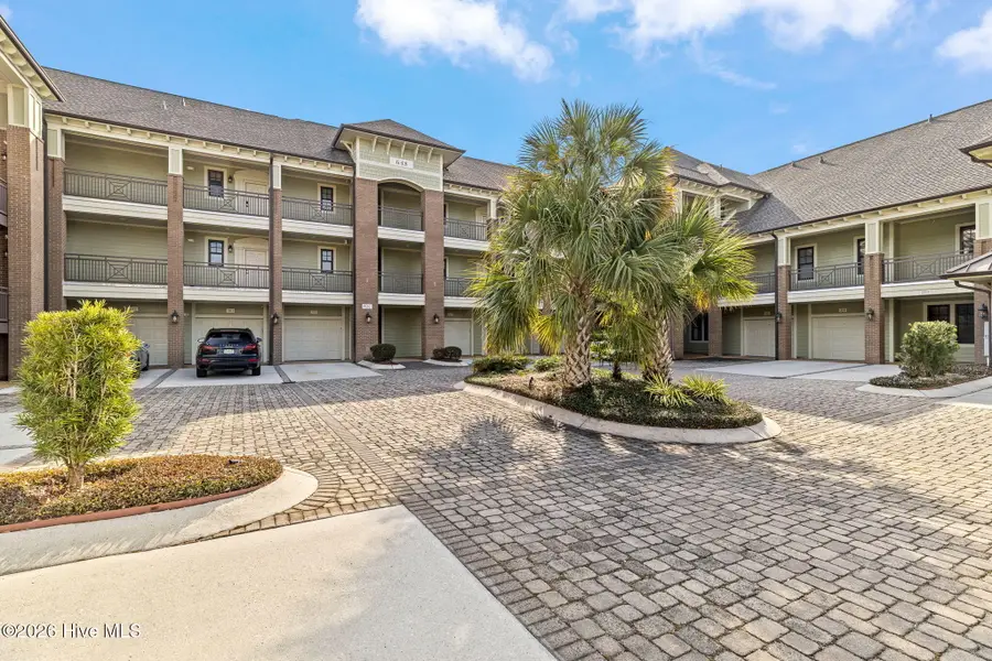 648 Village Park Drive #Unit 302, Wilmington, NC 28405 - #3