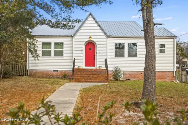 221 Northern Boulevard, Wilmington, NC 28401