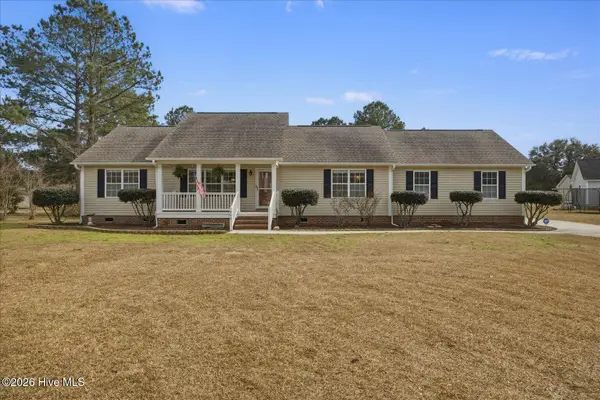 406 Knollwood Drive, Hampstead, NC 28443