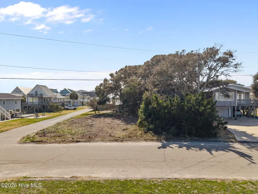201 Virginia Avenue, Carolina Beach, NC 28428 - #2
