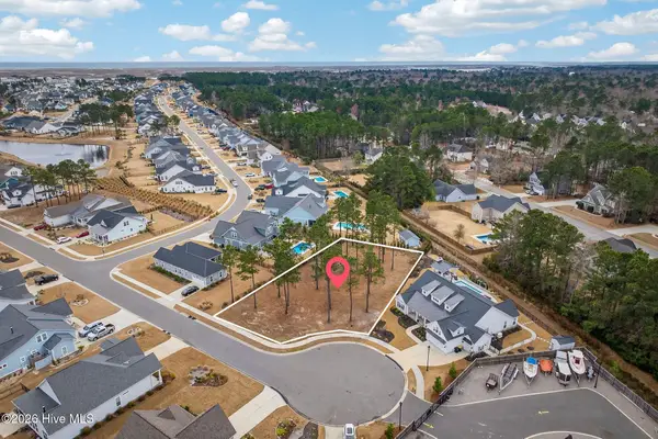 284 Bluenose Lane, Hampstead, NC 28443