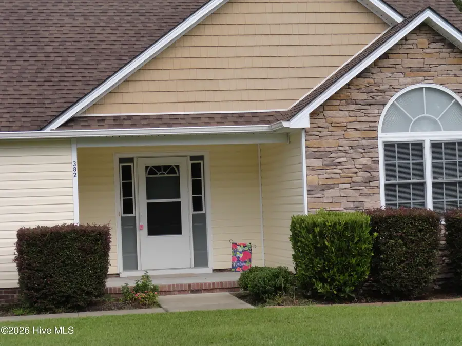 382 Carolina Pines Boulevard, New Bern, NC 28560 - #2