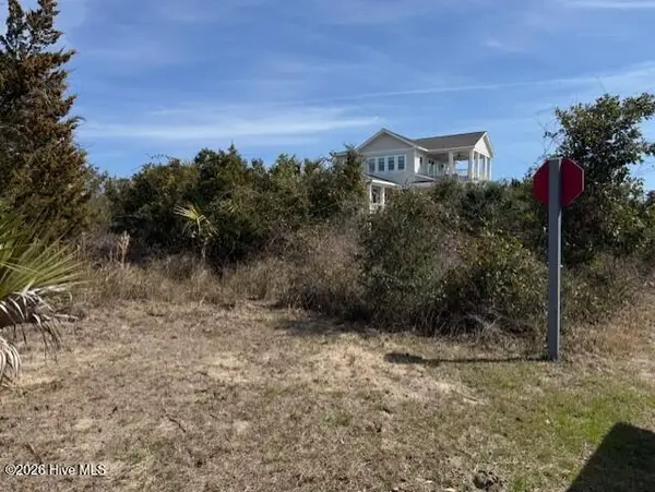 11 Horsemint Trail, Bald Head Island, NC 28461