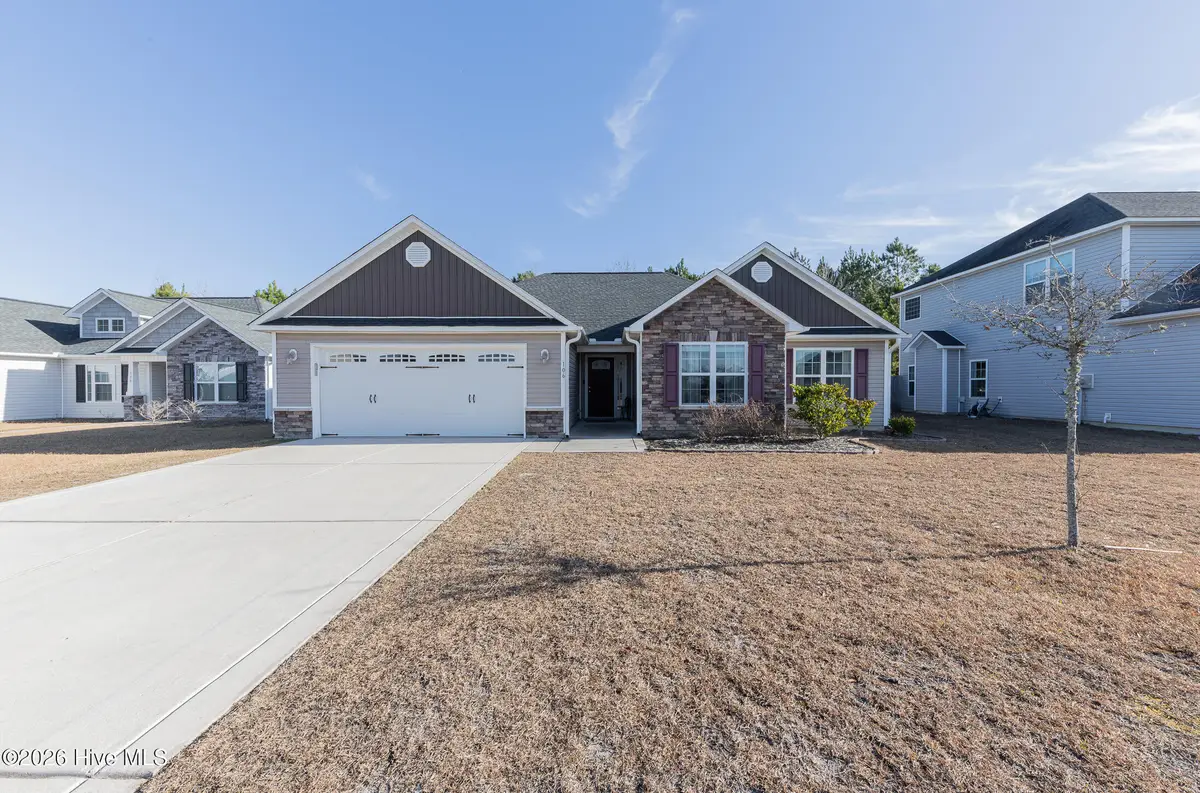 106 S S. Sea Street, Jacksonville, NC 28546 - #1