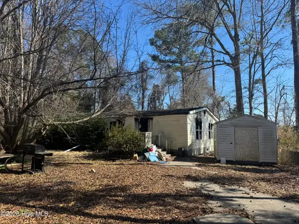 112 Pine Court, Jacksonville, NC 28540