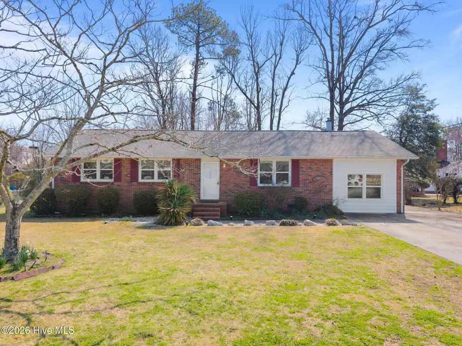 2909 Northwoods Drive, Jacksonville, NC 28540 - #2