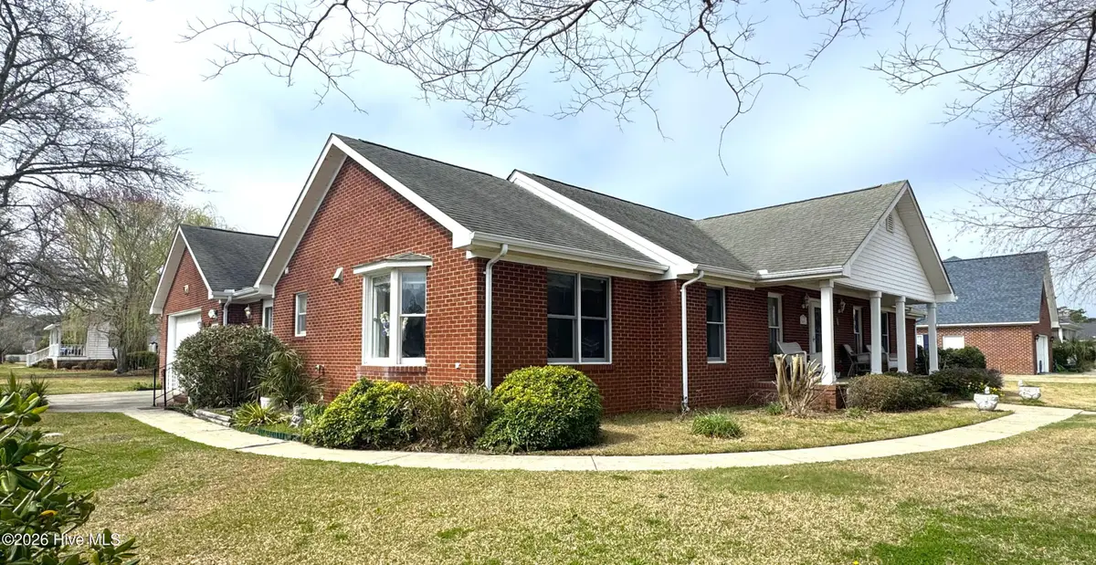 1601 River Bluff Road, Morehead City, NC 28557 - #1