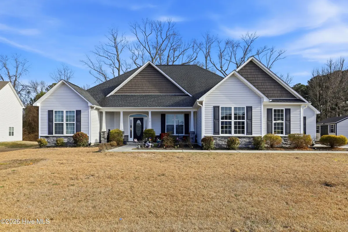 210 Kingsmill Drive, Pikeville, NC 27863 - #1