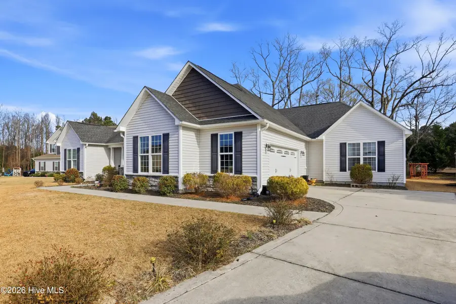 210 Kingsmill Drive, Pikeville, NC 27863 - #2