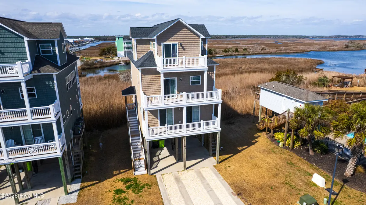 103 Scotch Bonnet Circle, North Topsail Beach, NC 28460 - #1