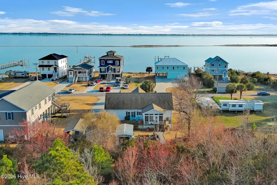180 Salty Shores Point Drive, Newport, NC 28570 - #2