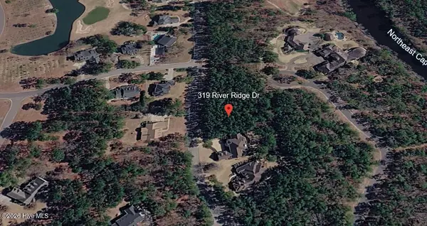 319 River Ridge Drive, Wallace, NC 28466