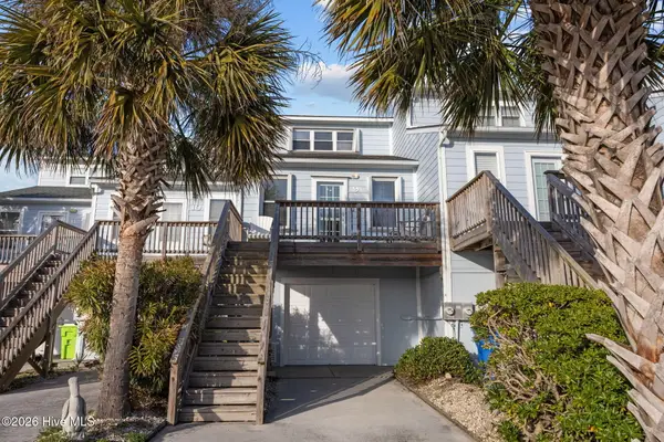 9 Bermuda Landing Place, North Topsail Beach, NC 28460