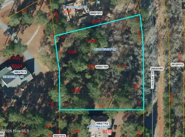 445 Longleaf Drive, West End, NC 27376