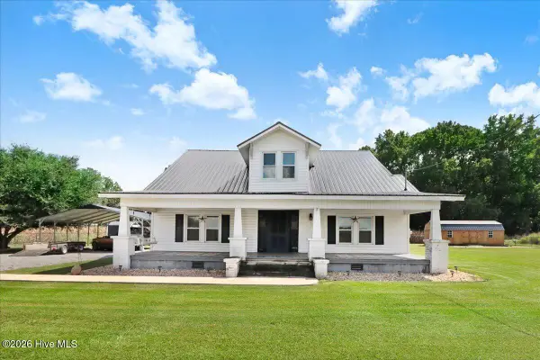 2912 W Nc 55 Highway, Mount Olive, NC 28365