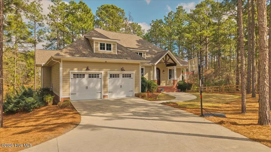 9 Banning Drive, Whispering Pines, NC 28327 - #2
