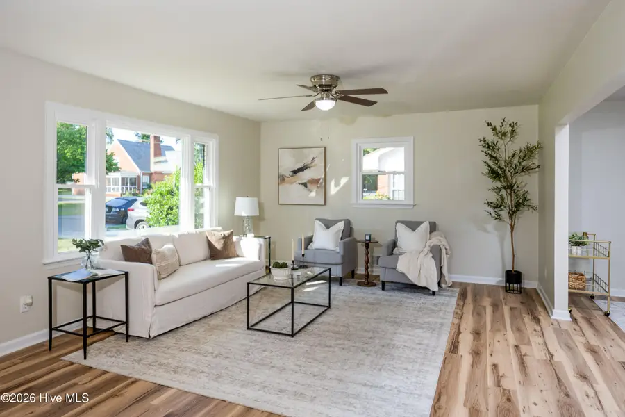 411 Lafayette Street, Clinton, NC 28328 - #3