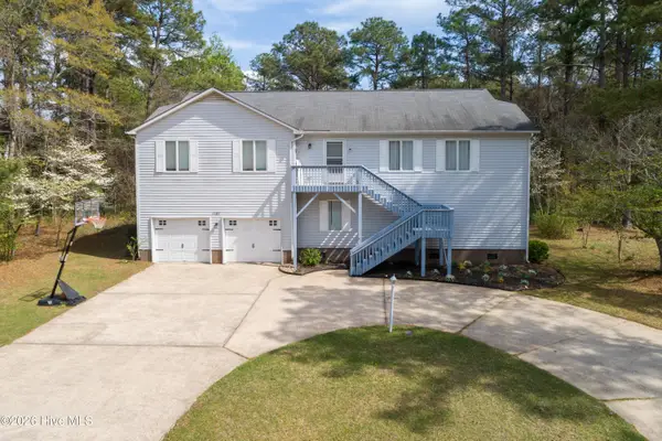 1121 Barkentine Drive, New Bern, NC 28560