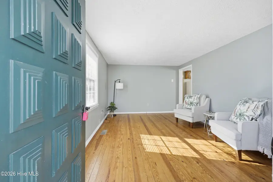 205 W Gale Street, Edenton, NC 27932 - #2