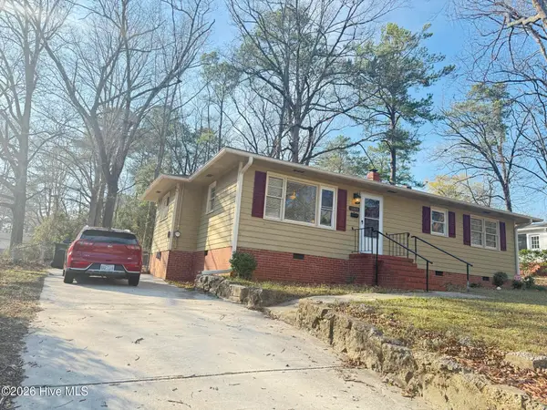 1003 Mohawk Avenue, Fayetteville, NC 28303