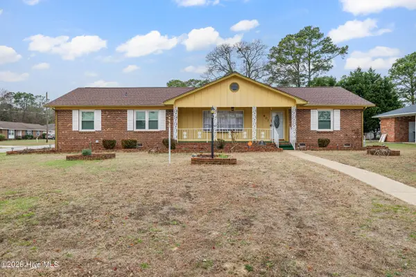 607 Bedford Road, Fayetteville, NC 28303