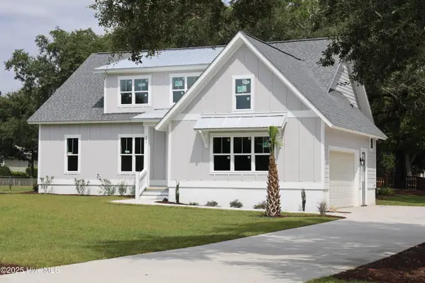 247 Tumbling Brook Lane, Holly Ridge, NC 28445