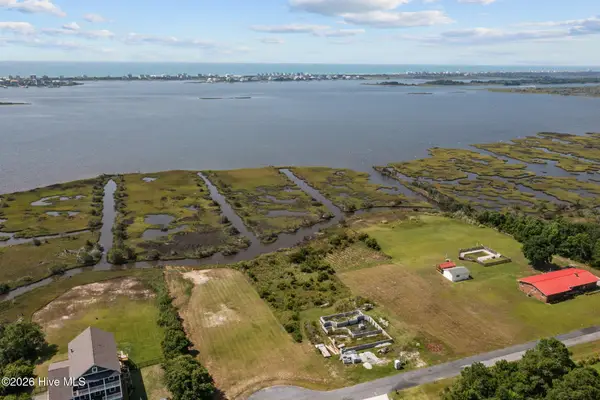 110 Sea Level Lane, Sneads Ferry, NC 28460