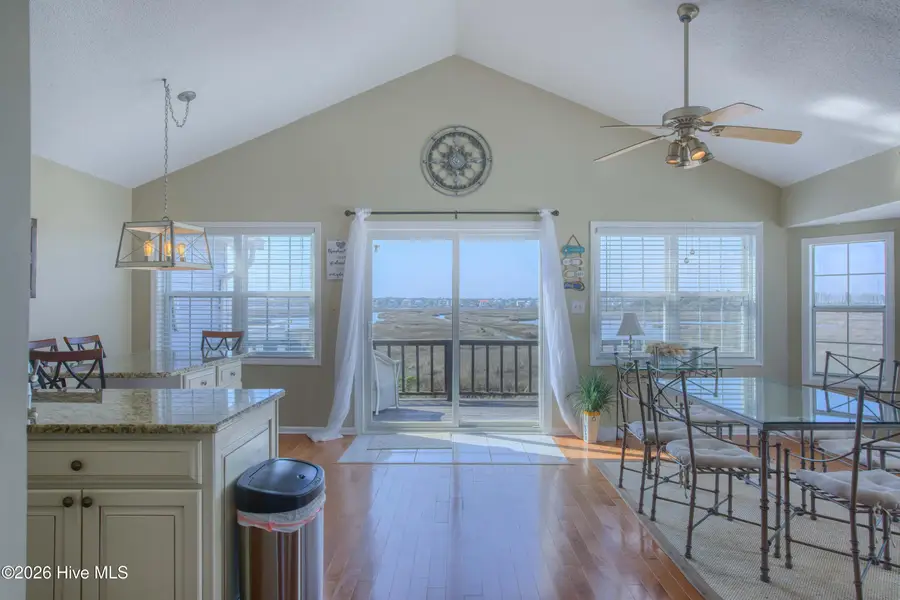 314 Bay Circle, North Topsail Beach, NC 28460 - #2