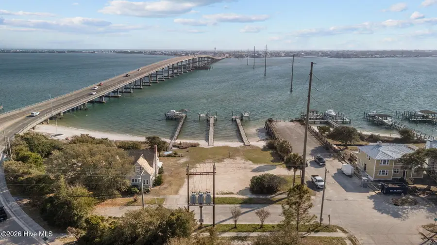 2315 Evans Street, Morehead City, NC 28557 - #2