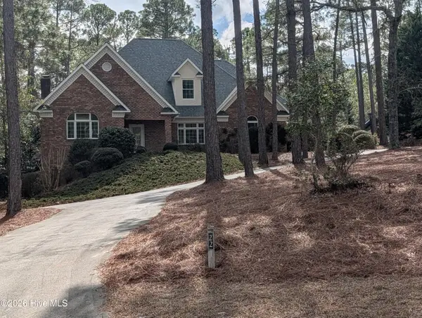 22 Lochmere Drive, Pinehurst, NC 28374