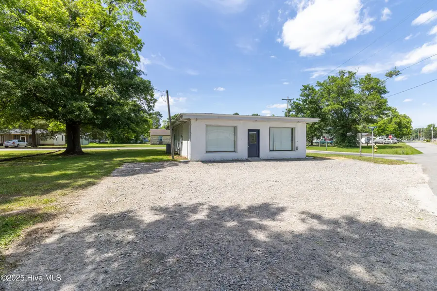 1111 N Oakum Street, Edenton, NC 27932 - #2