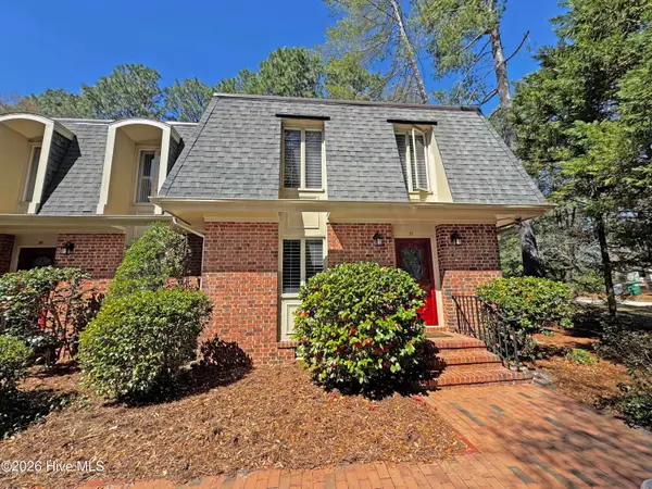 190 Palmetto Road # 21, Pinehurst, NC 28374