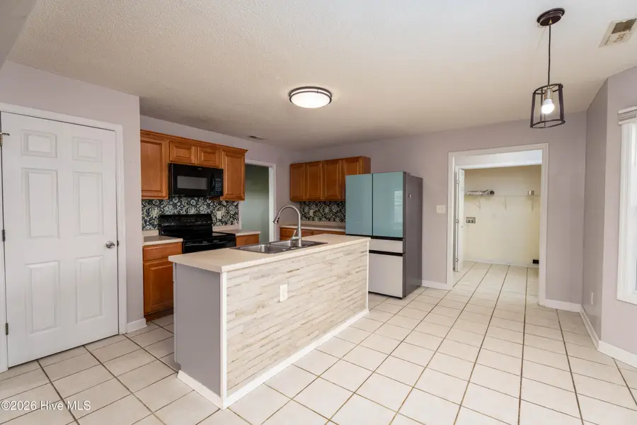 102 Newhan Lane, Jacksonville, NC 28546 - #3