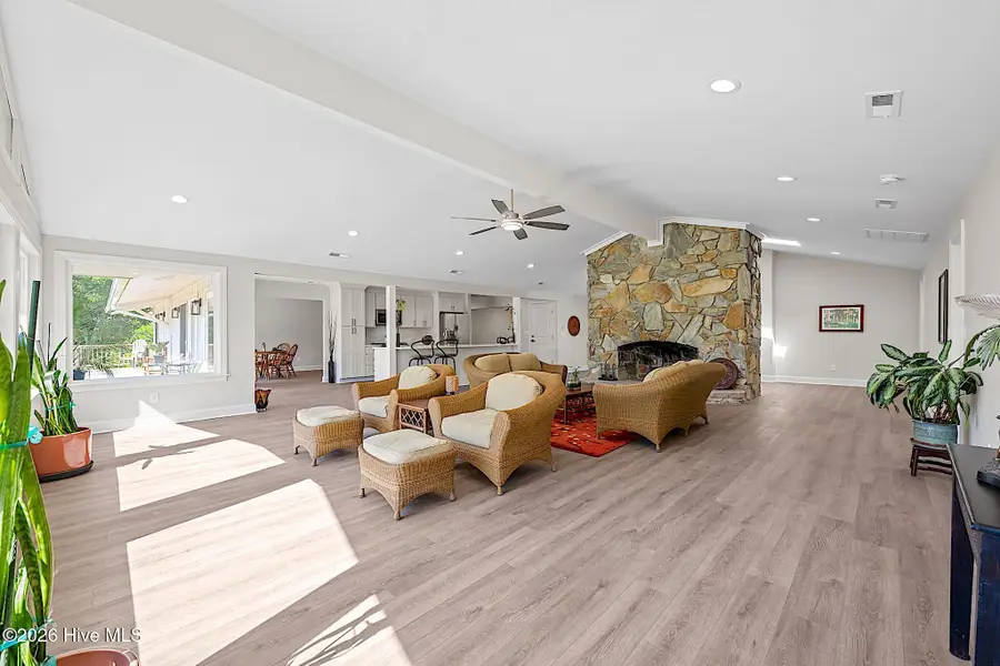 244 Shoreline Drive, New Bern, NC 28562 - #3