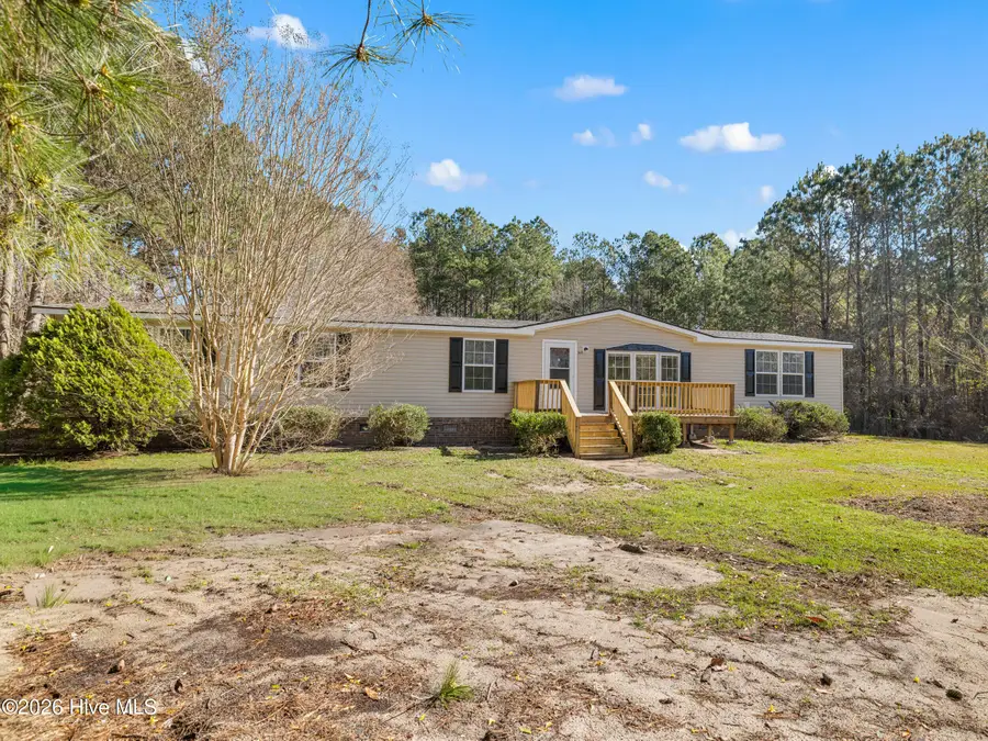 135 Edgewater Lane, Richlands, NC 28574 - #3