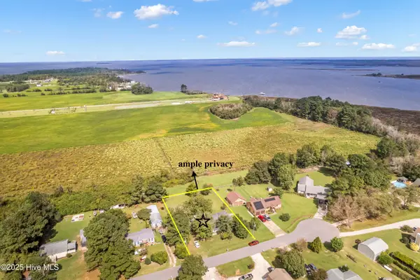 121 Bryan Road, Knott's Island, NC 27950