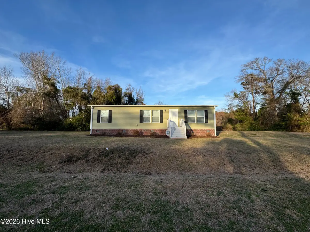 113 Moores Landing Road, Hampstead, NC 28443 - #1